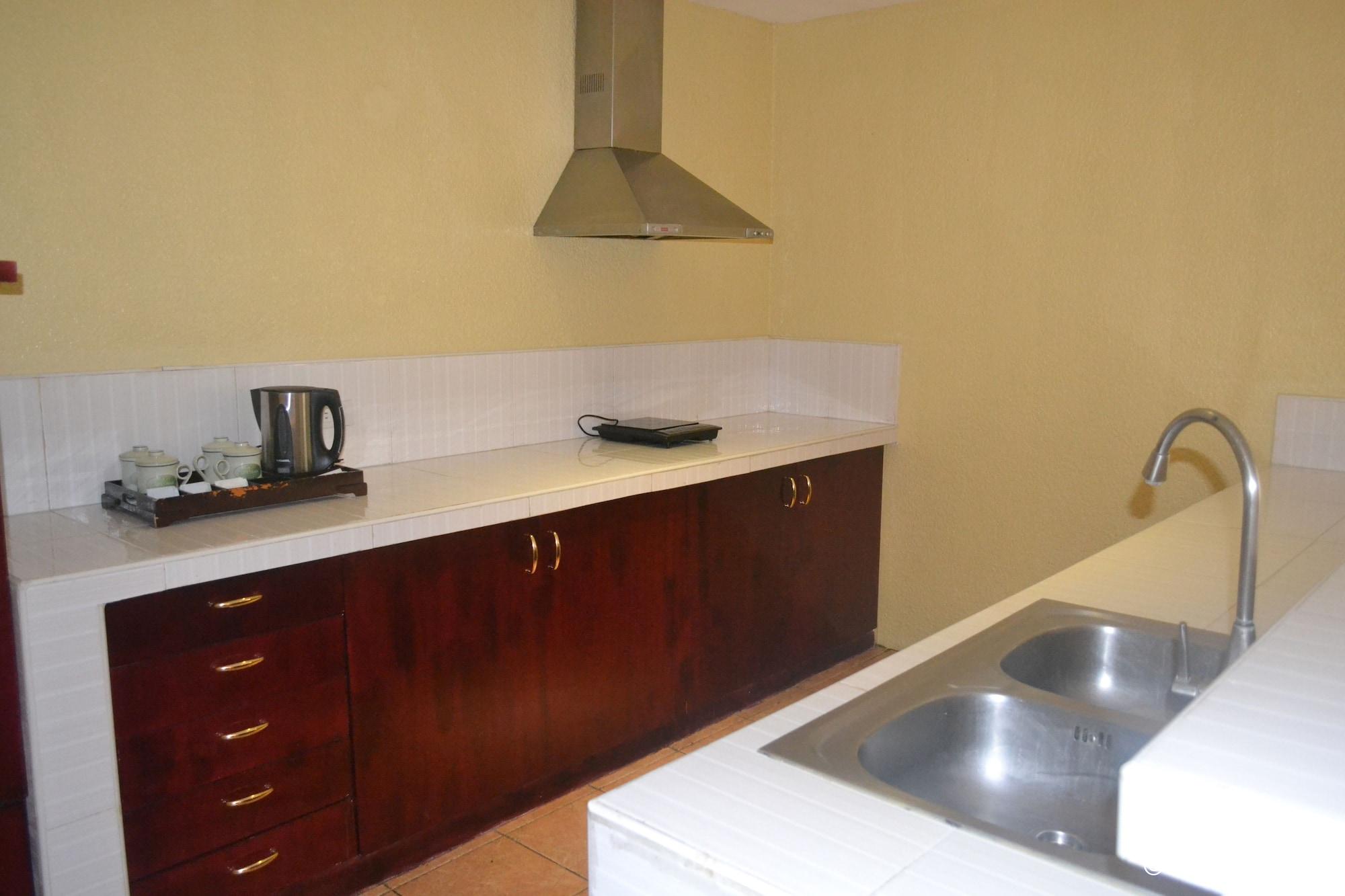 Mabalacat Fontana Hotel And Villas - Fontana Hot Spring Leisure Parks מראה חיצוני תמונה