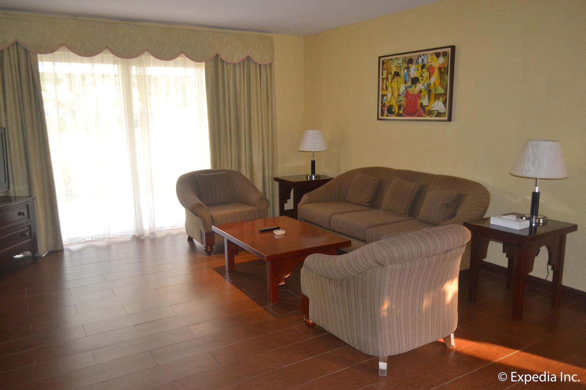 Mabalacat Fontana Hotel And Villas - Fontana Hot Spring Leisure Parks מראה חיצוני תמונה