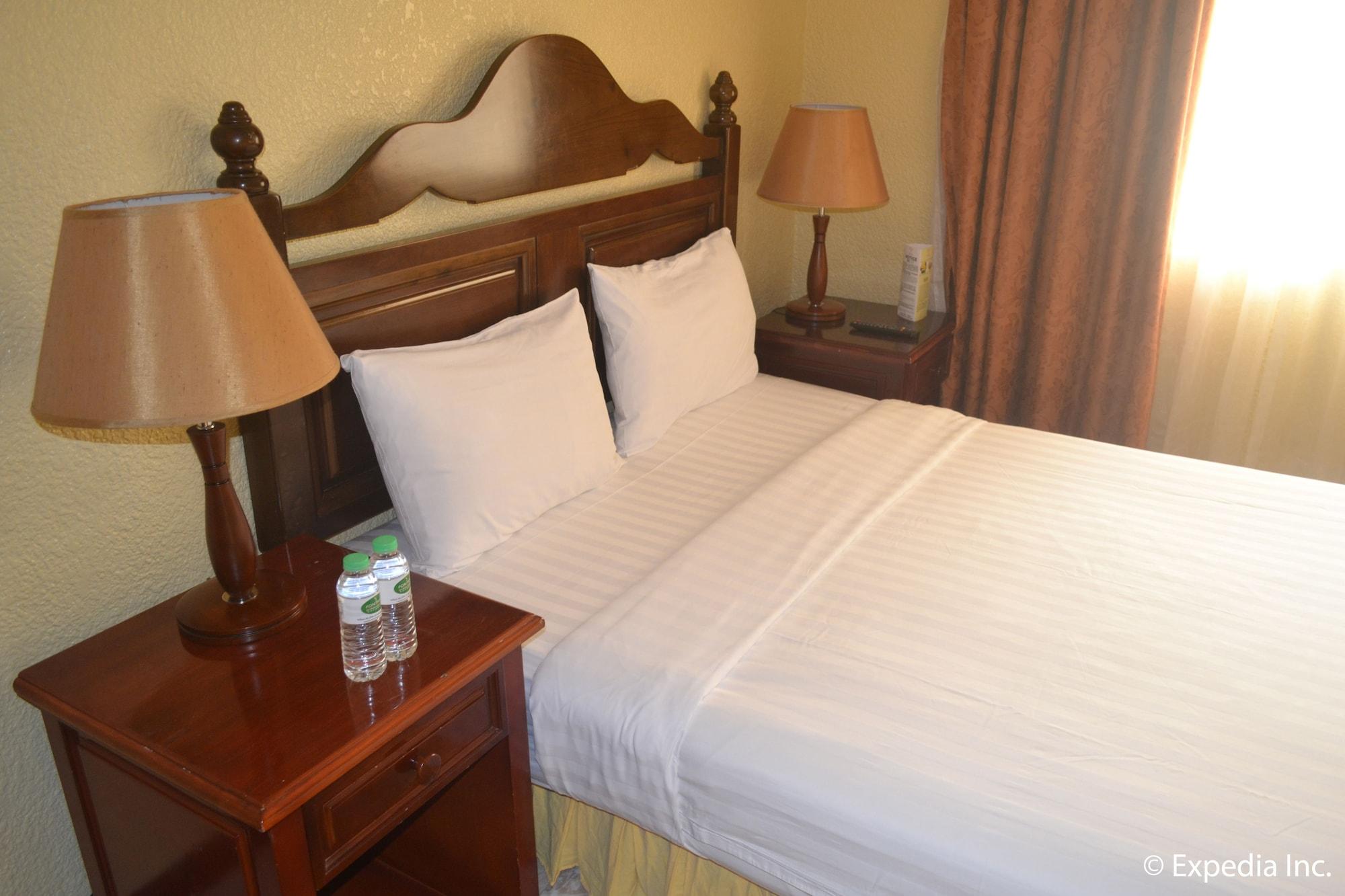 Mabalacat Fontana Hotel And Villas - Fontana Hot Spring Leisure Parks מראה חיצוני תמונה