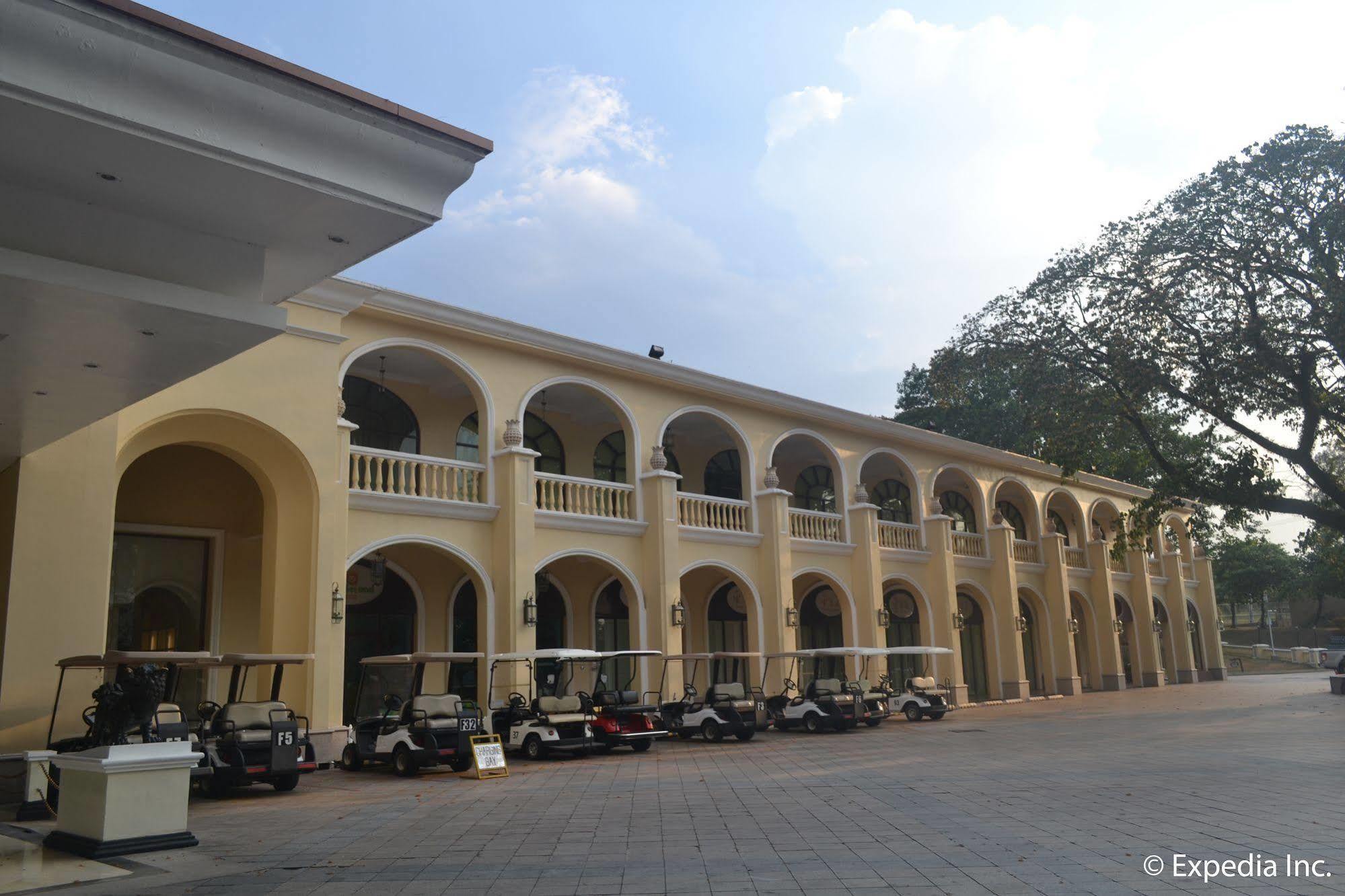 Mabalacat Fontana Hotel And Villas - Fontana Hot Spring Leisure Parks מראה חיצוני תמונה