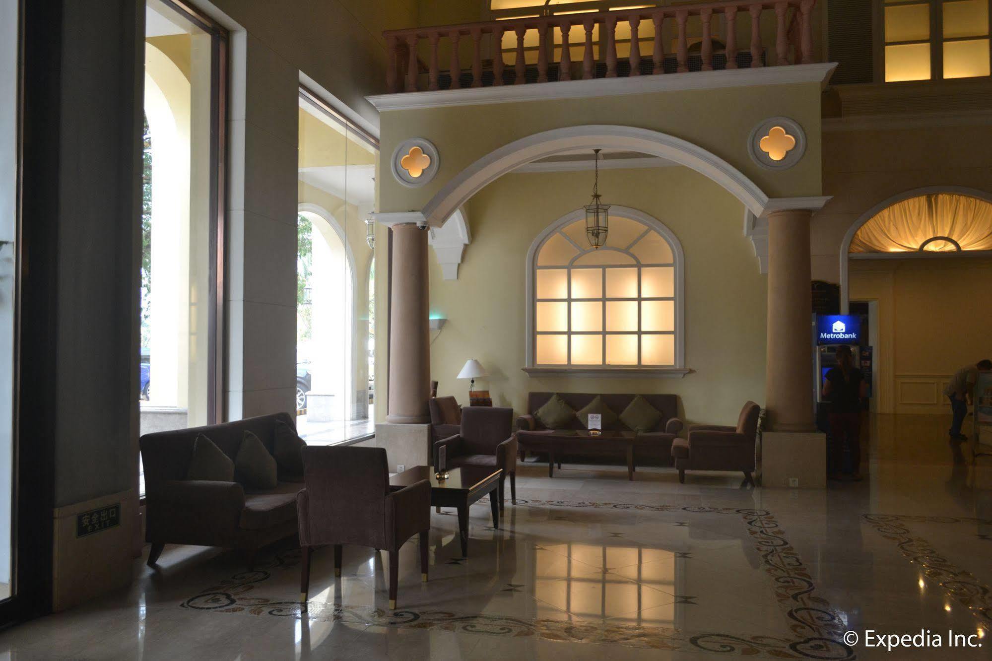 Mabalacat Fontana Hotel And Villas - Fontana Hot Spring Leisure Parks מראה חיצוני תמונה